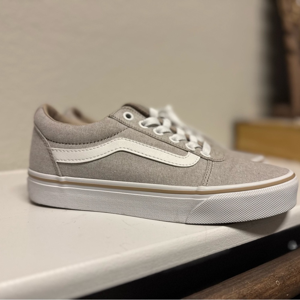 Women’s Vans
